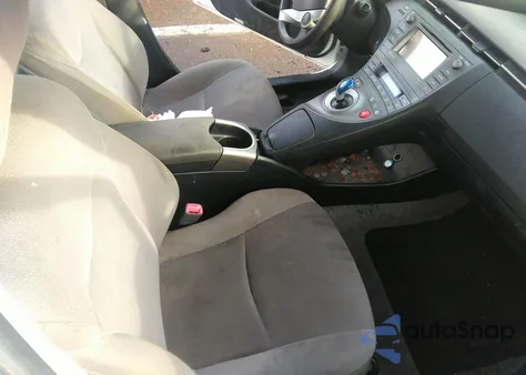 2013 Toyota Prius Three from USA, damaged, VIN JTDKN3DU7D1682366